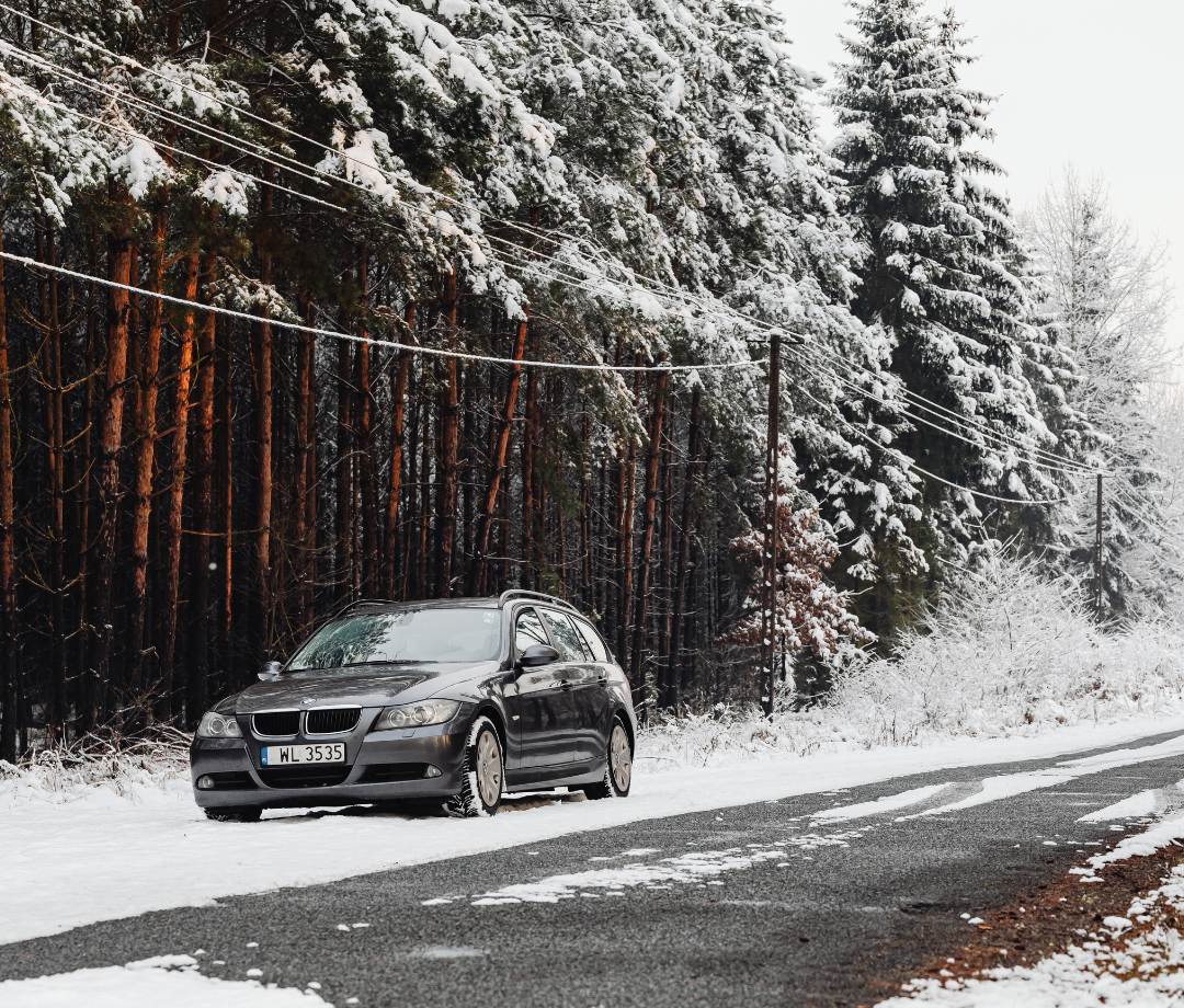 How To Drive On Snow And Ice